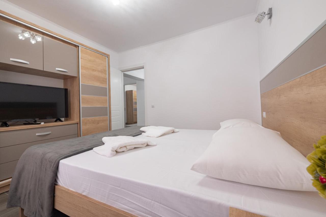 Luxury Ultracentral Piteszti Zewnętrze zdjęcie