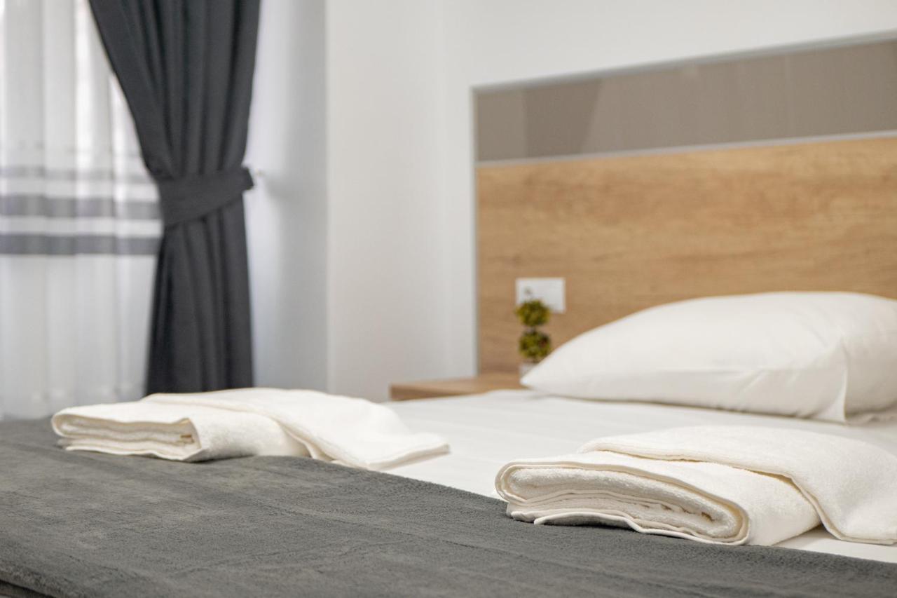 Luxury Ultracentral Piteszti Zewnętrze zdjęcie